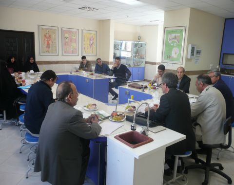 برگزاری جلسه توجیهی متصدیان آزمایشگاه مدارس امام حسین (علیه السلام )